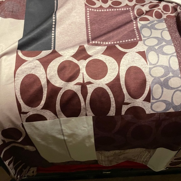 Looks like “C” but not for sure - Picture 5 of 5